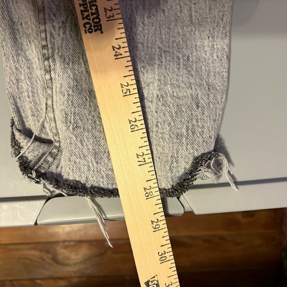 Aeropostale Gray Mom Jeans 10R - Picture 8 of 9
